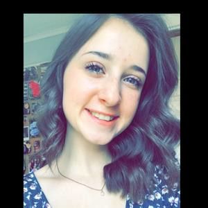 Meet your Posher, Elaina